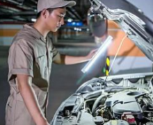 汽车托运，补胎，搭电道路救援提供充电救援、换轮胎救援、故障